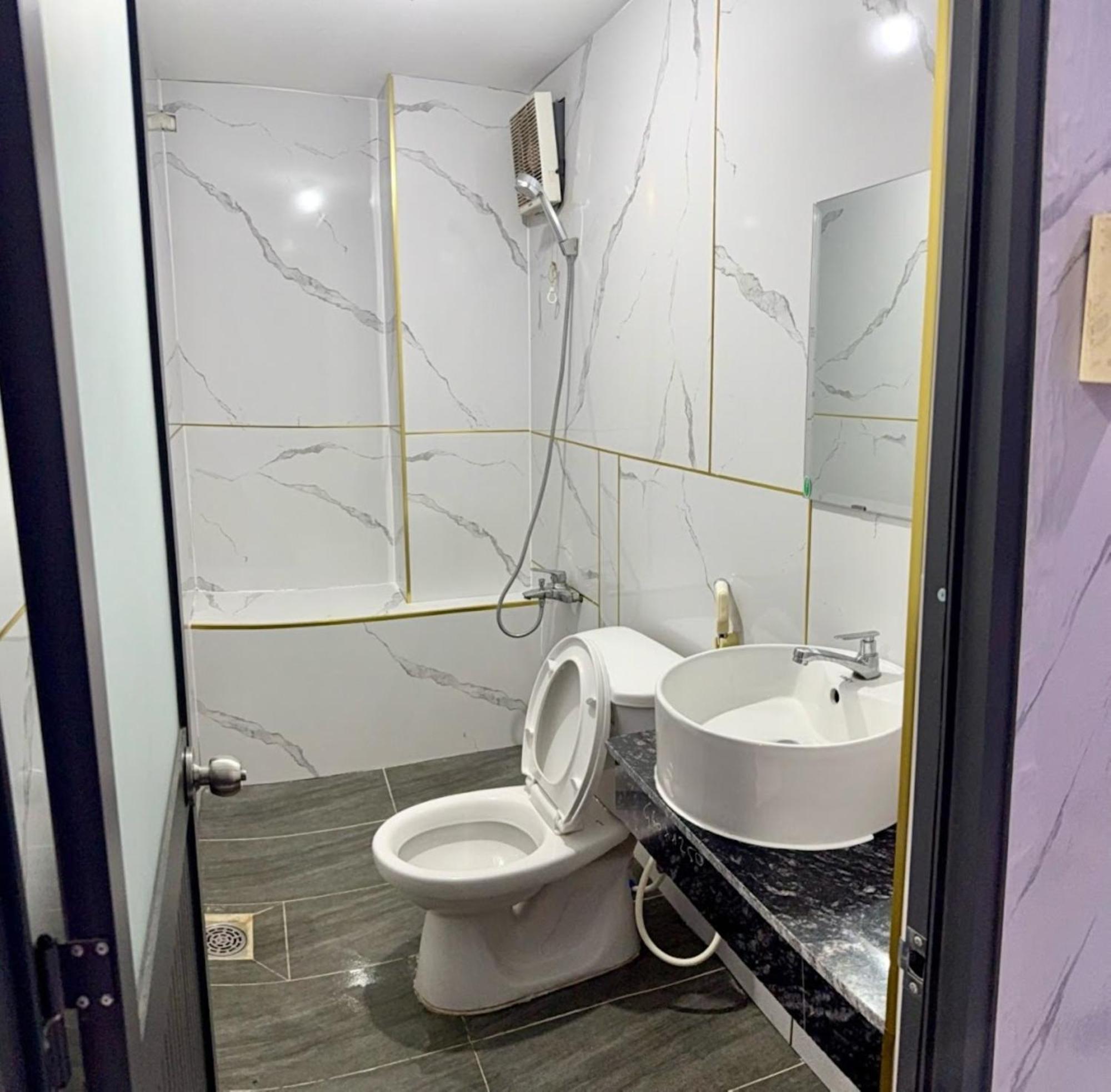 Duy Khang 2 Hotel Хошимин Экстерьер фото